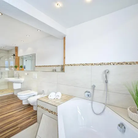 Haus Bergblick Apartament